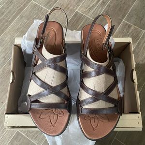 Women’s b.o.c sandals Size 10